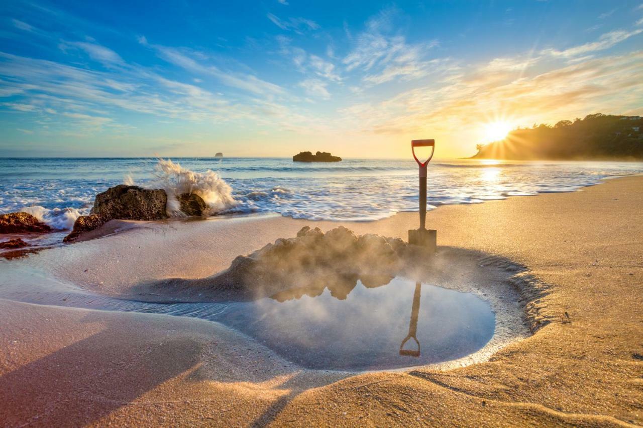 Hot Water Beach Bure Wera Hotwater Beach Buitenkant foto